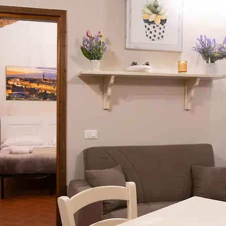 Daire Private Garden Floransa