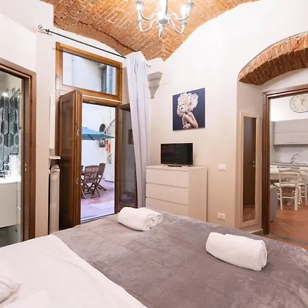 Private Garden Appartement
